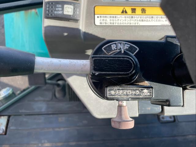 日本 ヤンマー V4-6 0.5立米 バケット幅169cm アワーメーター215時間(36枚目)