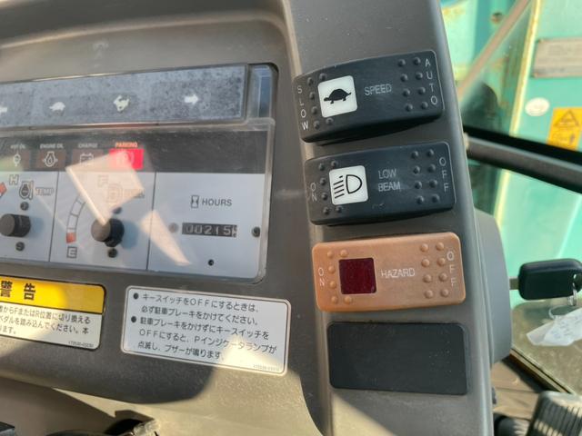 日本 ヤンマー V4-6 0.5立米 バケット幅169cm アワーメーター215時間(38枚目)