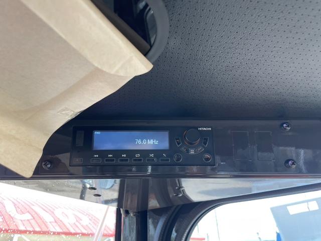 日本 タイヤショベル ZW30-5B 0.4立米 バケット幅169cm 使用時間16時間 スノータイヤ装着 ダブルヒーター仕様 AM/FMラジオ USB Bluetooth(46枚目)