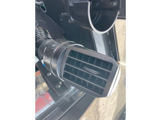 日本 タイヤショベル ZW30-5B 0.4立米 バケット幅169cm 使用時間16時間 スノータイヤ装着 ダブルヒーター仕様 AM/FMラジオ USB Bluetooth(49枚目)