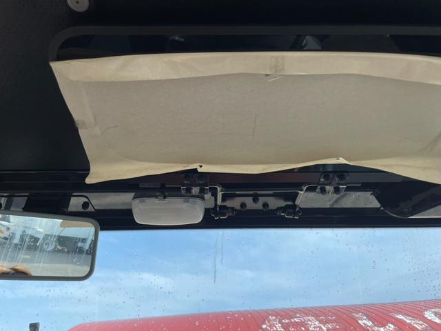 日本 タイヤショベル ZW30-5B 0.4立米 バケット幅169cm 使用時間16時間 スノータイヤ装着 ダブルヒーター仕様 AM/FMラジオ USB Bluetooth(51枚目)