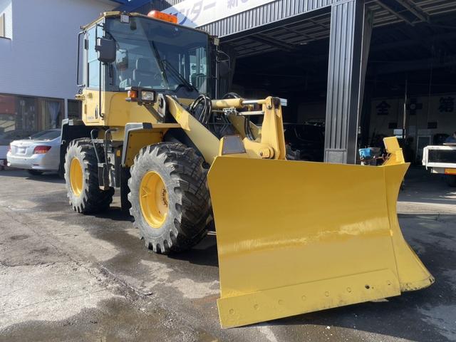 日本 　コマツ　ＷＡ１００－６Ｙ　１．３立米　大型タイヤショベル　ワンタッチカプラ　ノーマルバケット付き　スパイクタイヤ装着　エアコン（10枚目）