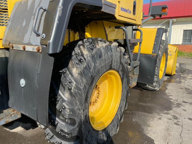 日本 　コマツ　ＷＡ１００－６Ｙ　１．３立米　大型タイヤショベル　ワンタッチカプラ　ノーマルバケット付き　スパイクタイヤ装着　エアコン（43枚目）