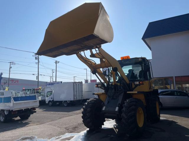 日本 　コマツ　ＷＡ１００－６Ｙ　１．３立米　大型タイヤショベル　ワンタッチカプラ　ノーマルバケット付き　スパイクタイヤ装着　エアコン（66枚目）