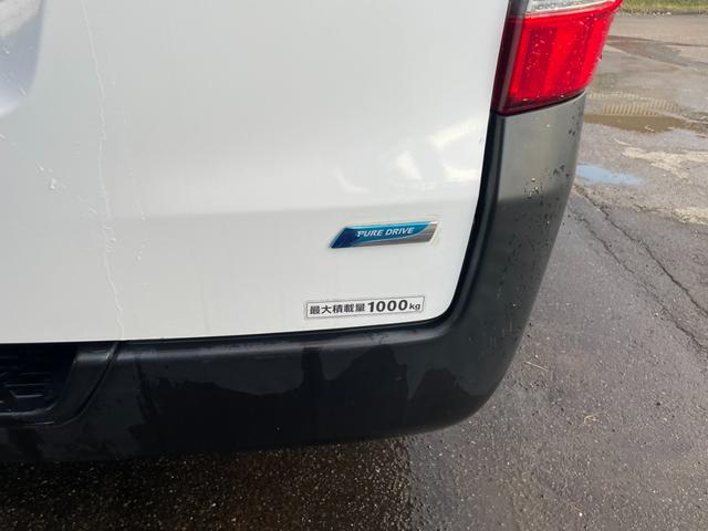 NV350キャラバンバン 平成26(2014)年式 車検1年付 フル装備 スノーモードスイッチ キーレス ABS ETC ディーゼル 切替4WD オートマ ホワイト(20枚目)