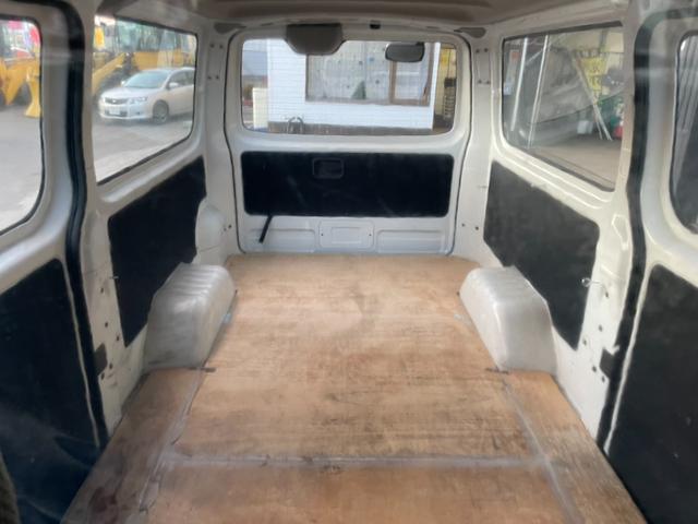 NV350キャラバンバン 平成26(2014)年式 車検1年付 フル装備 スノーモードスイッチ キーレス ABS ETC ディーゼル 切替4WD オートマ ホワイト(56枚目)