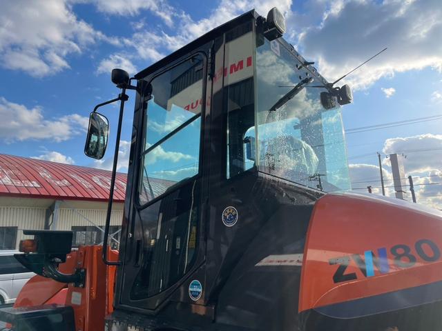 日本 日立 ZW80S-5B 0.9立米 バケット幅199cm スノースパイクタイヤ ダブルヒーター 車検令和9年11月 ディーゼル(30枚目)