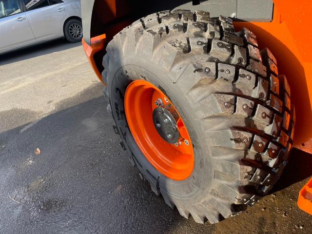 日本 日立 ZW80S-5B 0.9立米 バケット幅199cm スノースパイクタイヤ ダブルヒーター 車検令和9年11月 ディーゼル(36枚目)