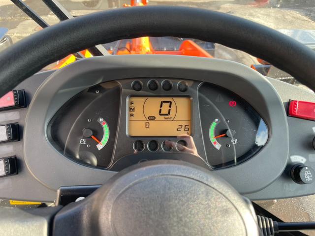 日本 日立 ZW80S-5B 0.9立米 バケット幅199cm スノースパイクタイヤ ダブルヒーター 車検令和9年11月 ディーゼル(51枚目)