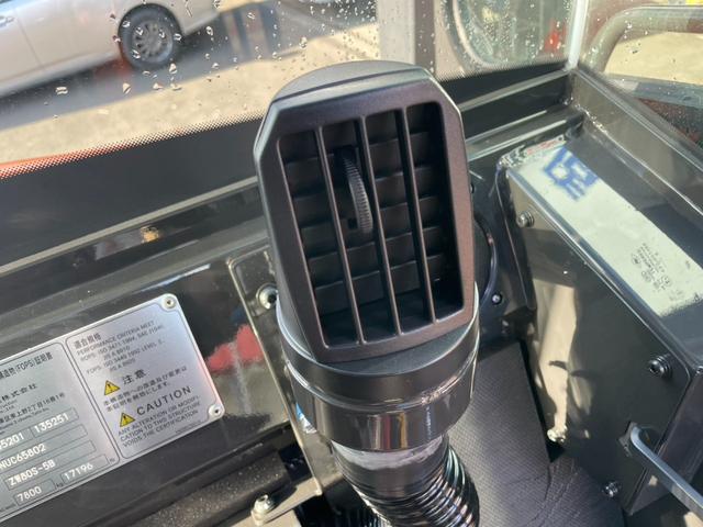 日本 日立 ZW80S-5B 0.9立米 バケット幅199cm スノースパイクタイヤ ダブルヒーター 車検令和9年11月 ディーゼル(57枚目)