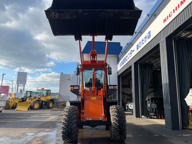 日本 日立 ZW80S-5B 0.9立米 バケット幅199cm スノースパイクタイヤ ダブルヒーター 車検令和9年11月 ディーゼル(64枚目)