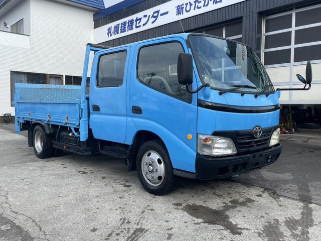 ダイナトラック 　２トンＷキャブロング　新明和　垂直パワーゲート　パワステ　エアコン　５ＭＴ　車検１年付　走行１３．９万キロ　荷台３ｍ３０ｃｍ×１ｍ８０ｃｍ（8枚目）