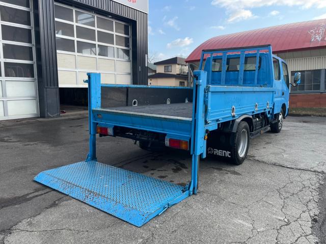 ダイナトラック 　２トンＷキャブロング　新明和　垂直パワーゲート　パワステ　エアコン　５ＭＴ　車検１年付　走行１３．９万キロ　荷台３ｍ３０ｃｍ×１ｍ８０ｃｍ（33枚目）