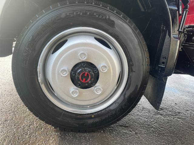 デュトロ 　２トン３段クレーン　ラジコン　４ＷＤ　フル装備　５ＭＴ　エコモード　アシストアイドル　ＡＢＳ　エアバック　ディーゼル　荷台３ｍ４７ｃｍ×１ｍ６９ｃｍ（40枚目）