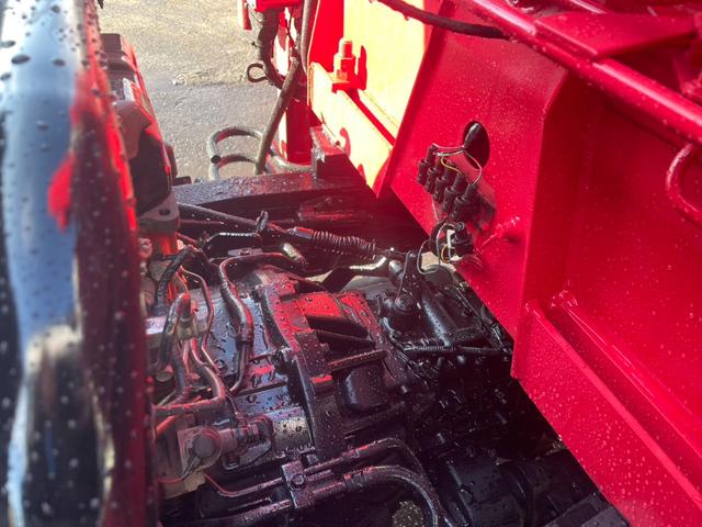 デュトロ 　２トン３段クレーン　ラジコン　４ＷＤ　フル装備　５ＭＴ　エコモード　アシストアイドル　ＡＢＳ　エアバック　ディーゼル　荷台３ｍ４７ｃｍ×１ｍ６９ｃｍ（71枚目）