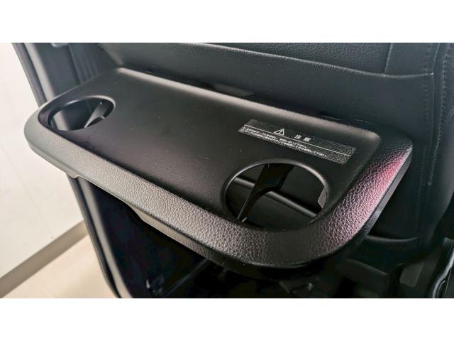セレナ ハイウェイスター　Ｖセレクション　４ＷＤ　１年保証付　社外８インチナビ　両側パワースライド　アイドリングストップ　フルセグＴＶ　ＥＴＣ　社外シートカバー　バックカメラ　オートエアコン　クルーズコントロール（70枚目）