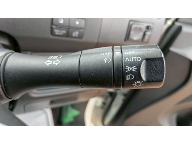 セレナ ハイウェイスター　４ＷＤ　１年保証付　純正ナビ　後席モニター　バックカメラ　両側パワースライド　純正エンジンスターター　フルセグＴＶ　ドラレコ　クルーズコントロール　オートライト　オートエアコン（15枚目）