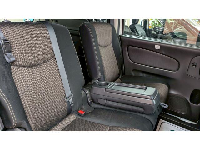 セレナ ハイウェイスター　４ＷＤ　１年保証付　純正ナビ　後席モニター　バックカメラ　両側パワースライド　純正エンジンスターター　フルセグＴＶ　ドラレコ　クルーズコントロール　オートライト　オートエアコン（19枚目）