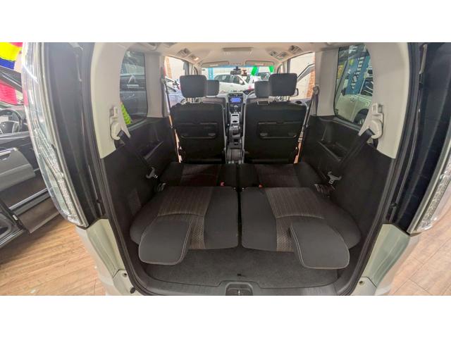 セレナ ハイウェイスター　４ＷＤ　１年保証付　純正ナビ　後席モニター　バックカメラ　両側パワースライド　純正エンジンスターター　フルセグＴＶ　ドラレコ　クルーズコントロール　オートライト　オートエアコン（20枚目）