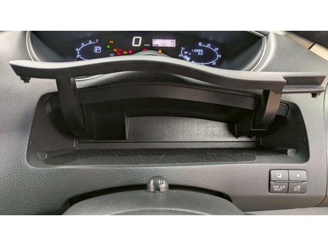 セレナ ハイウェイスター　４ＷＤ　１年保証付　純正ナビ　後席モニター　バックカメラ　両側パワースライド　純正エンジンスターター　フルセグＴＶ　ドラレコ　クルーズコントロール　オートライト　オートエアコン（31枚目）