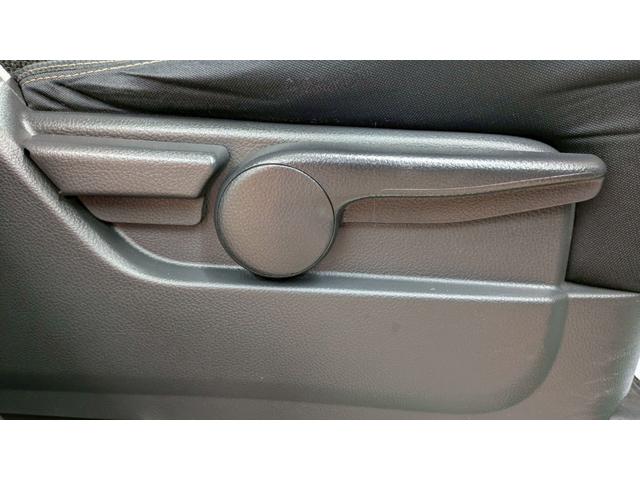 セレナ ハイウェイスター　４ＷＤ　１年保証付　純正ナビ　後席モニター　バックカメラ　両側パワースライド　純正エンジンスターター　フルセグＴＶ　ドラレコ　クルーズコントロール　オートライト　オートエアコン（33枚目）