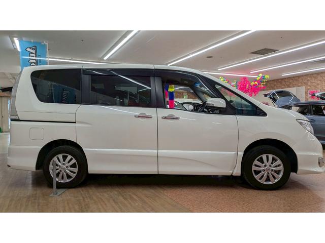 セレナ ハイウェイスター　４ＷＤ　１年保証付　純正ナビ　後席モニター　バックカメラ　両側パワースライド　純正エンジンスターター　フルセグＴＶ　ドラレコ　クルーズコントロール　オートライト　オートエアコン（55枚目）