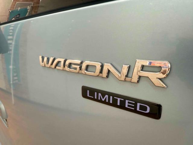 ワゴンＲ ＦＸリミテッド　４ＷＤ　バックカメラ　ナビ　ＴＶ　スマートキー　アイドリングストップ　電動格納ミラー　シートヒーター　ベンチシート　ＣＶＴ　盗難防止システム　ＡＢＳ　ＣＤ　アルミホイール　衝突安全ボディ　エアコン（31枚目）