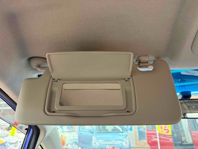 フィット Ｌ　４ＷＤ　ＥＴＣ　アルミホイール　ＨＩＤ　スマートキー　電動格納ミラー　ＡＴ　盗難防止システム　衝突安全ボディ　ＡＢＳ　ＣＤ　ミュージックプレイヤー接続可　エアコン　パワーステアリング　パワーウィンドウ（38枚目）