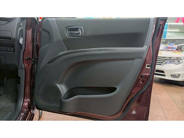 ソリオ 4WD 1年保証付 寒冷地仕様 純正ナビ フルセグTV 両側パワースライド エンジンスターター オートライト ETC HID シートヒーター シートリフター 社外14インチアルミ(22枚目)