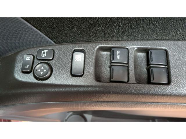 ソリオ 4WD 1年保証付 寒冷地仕様 純正ナビ フルセグTV 両側パワースライド エンジンスターター オートライト ETC HID シートヒーター シートリフター 社外14インチアルミ(31枚目)