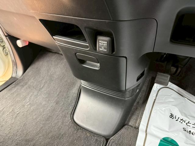 Ｎ－ＢＯＸ Ｇ　ＳＳパッケージ　４ＷＤ　１年保証付　寒冷地仕様　社外ナビ　両側パワースライド　社外エンジンスターター　フルセグＴＶ　オートエアコン　ライトレベライザー　純正１４インチＡＷ（7枚目）