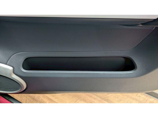 ハスラー Ｇ　４ＷＤ　１年保証付　プッシュスタート　オートエアコン　アイドリングストップ　シートヒーター　ＥＴＣ　衝突軽減装置　社外アルミ　ドライブレコーダー（11枚目）