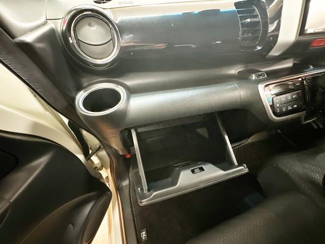 Ｎ－ＢＯＸ＋カスタム Ｇ・ターボＡパッケージ　４ＷＤ　１年保証付　寒冷地仕様　社外ナビ　フルセグＴＶ　両側パワースライド　ＥＣＯＮモード　社外エンジンスターター　ドライブレコーダー　ＨＩＤ　オートエアコン　クルーズコントロール（18枚目）