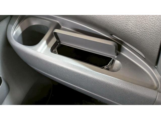 スペーシアカスタム ＴＳ　４ＷＤ　１年保証付　寒冷地仕様　両側パワースライド　バックカメラ　純正スマホ連動ナビ　レーダーブレーキ　ワンセグＴＶ　ＨＩＤ　オートエアコン　オートライト　ミラーヒーター（12枚目）