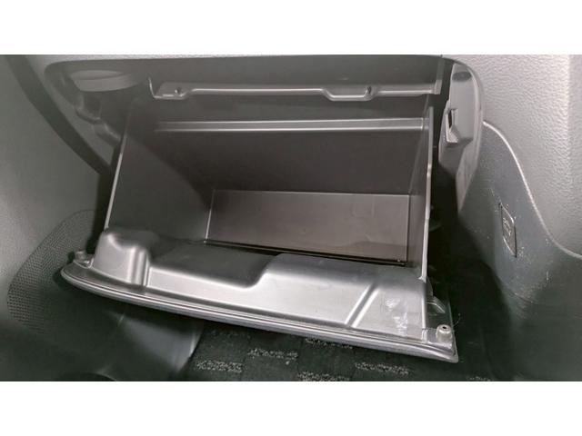 スペーシアカスタム ＴＳ　４ＷＤ　１年保証付　寒冷地仕様　両側パワースライド　バックカメラ　純正スマホ連動ナビ　レーダーブレーキ　ワンセグＴＶ　ＨＩＤ　オートエアコン　オートライト　ミラーヒーター（28枚目）