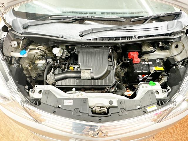 デリカD:2 S 4WD 1年保証付 寒冷地仕様 社外オーディオ 両側パワースライド プッシュスタート オートエアコン HID 純正フォグ 社外14インチAW(7枚目)