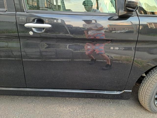 タント カスタムＲＳ　４ＷＤ　ターボ　電動スライドドア　ナビ　バックカメラ　スマートキー（15枚目）