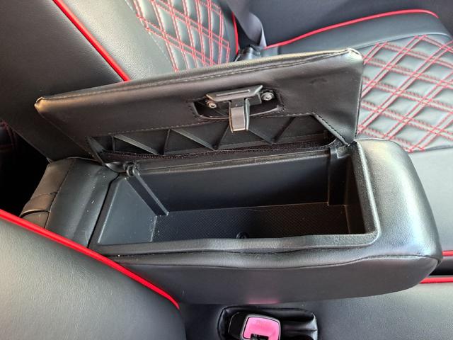 タント カスタムＲＳ　４ＷＤ　ターボ　電動スライドドア　ナビ　バックカメラ　スマートキー（64枚目）