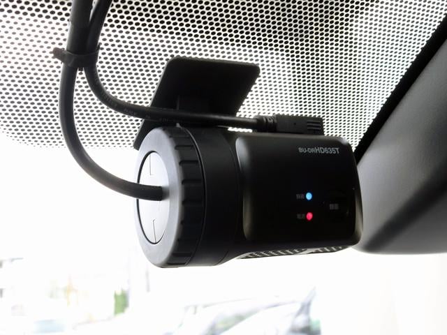カローラツーリング ハイブリッド　Ｇ－Ｘ　寒冷地　セーフティセンス　ナビ　バックカメラ　Ｂｌｕｅｔｏｏｔｈ　インテリジェントクリアランスソナー　ＬＥＤヘッドライト　ＥＴＣ　前後ドラレコ　充電用ＵＳＢ端子　プッシュスタート　本州仕入れ　４ＷＤ（37枚目）