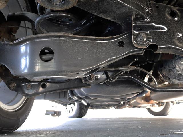 エルグランド ３５０ハイウェイスター　ナビＴＶ　両側パワースライドドア　クルーズコントロール　パワーバックドア　ＥＴＣ　ＬＥＤヘッドランプ　オットマン　カップホルダー付きサイドテーブル　角度調整付きアームレスト　ハーフレザー　本州仕入れ（50枚目）