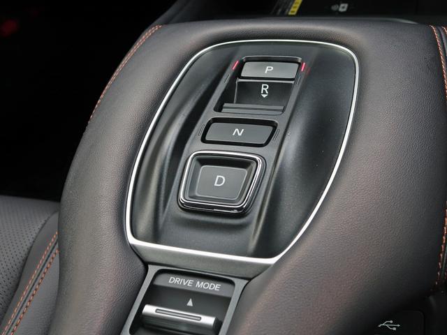 ZR-V e:HEV Z ホンダセンシング BOSEサウンド 9インチワイドナビTV 全周囲カメラ ワイヤレス充電 前席/後席シートヒーター ステアヒーター パワーシート 10.2インチデジタルメーター 革シート ETC2.0(9枚目)