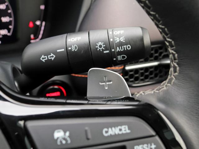 ZR-V e:HEV Z ホンダセンシング BOSEサウンド 9インチワイドナビTV 全周囲カメラ ワイヤレス充電 前席/後席シートヒーター ステアヒーター パワーシート 10.2インチデジタルメーター 革シート ETC2.0(45枚目)