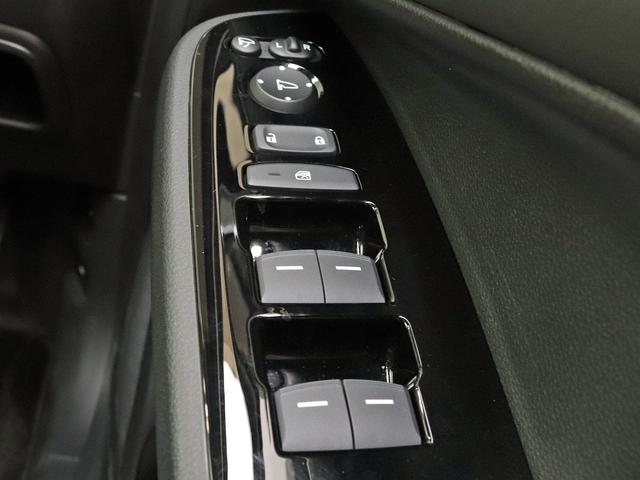 ヴェゼル e:HEV Z ホンダセンシング ホンダコネクトナビTV バックカメラ シート/ステアヒーター ワイヤレス充電 パワーシート BSM パワーバックドア ハーフレザー LEDフォグ ドラレコ ETC 本州仕入れ 4WD(45枚目)