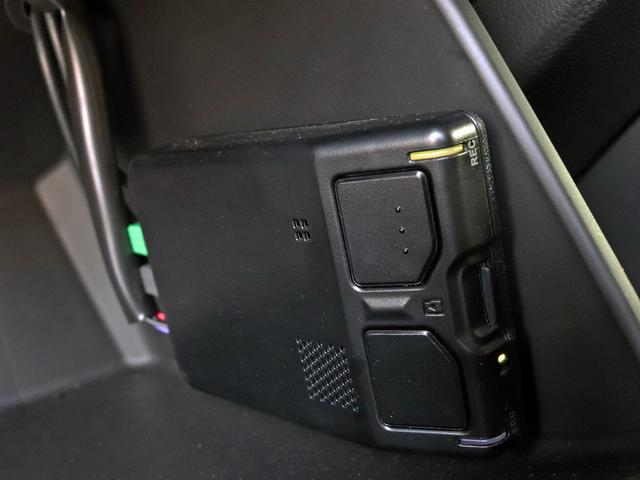 ヴェゼル e:HEV Z ホンダセンシング ホンダコネクトナビTV バックカメラ シート/ステアヒーター ワイヤレス充電 パワーシート BSM パワーバックドア ハーフレザー LEDフォグ ドラレコ ETC 本州仕入れ 4WD(47枚目)