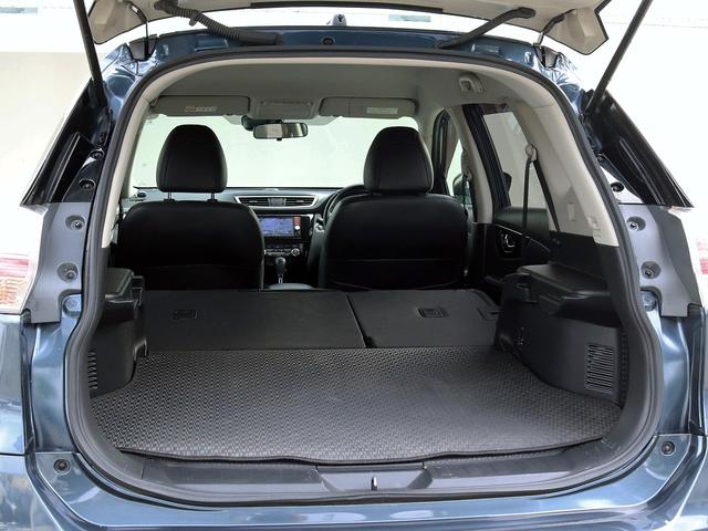 エクストレイル 20X エマージェンシーブレーキパッケージ ナビTV バックカメラ シートヒーター フロント/バックソナー プッシュスタート フォグライト Bluetooth LEDヘッドランプ カプロンシート オートライト 踏み間違い防止 Aストップ 4WD(39枚目)