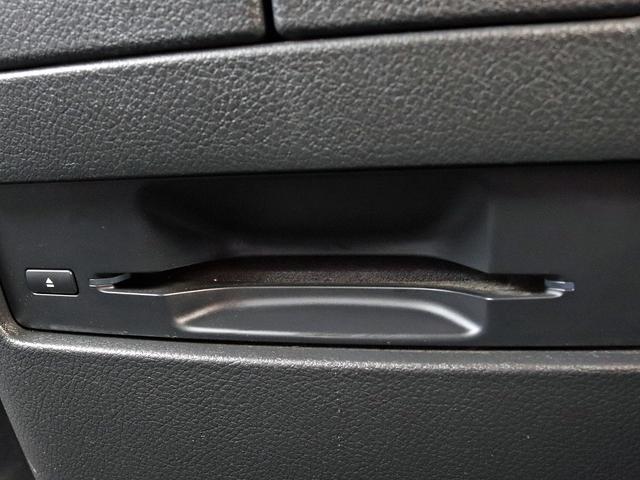 エルグランド 250ハイウェイスタープレミアム メーカーナビTV 全周囲カメラ フリップダウンモニター 両側パワースライドドア ニスモ18インチAW 黒革シート シートヒータ クルコン AC100V電源 パワーバックドア ETC ドラレコ 本州仕入(46枚目)