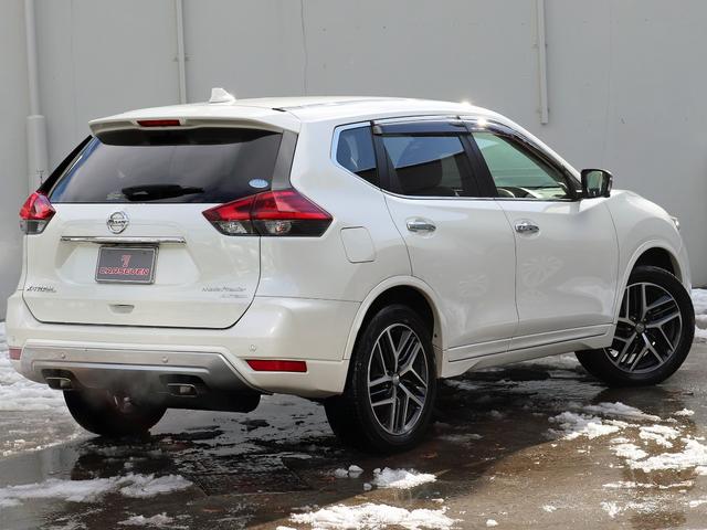 エクストレイル モード・プレミア ハイコントラストインテリア 7人乗 ナビTV 全周囲カメラ デジタルインナミラー ホワイト革シート 前席/後席シートヒーター パワーバックドア ETC LEDヘッドランプ フォグライト プッシュスタート LEDフロントメーカー(19枚目)