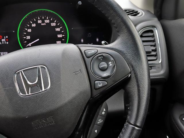 ヴェゼル ハイブリッドＸ・ホンダセンシング　ナビＴＶ　バックカメラ　シートヒーター　ＬＥＤヘッドランプ　アダクティブクルーズ　誤発進抑制機能　車線維持支援システム　衝突軽減ブレーキ　ＥＴＣ　パドルシフト　フォグランプ　プッシュスタート　４ＷＤ（10枚目）