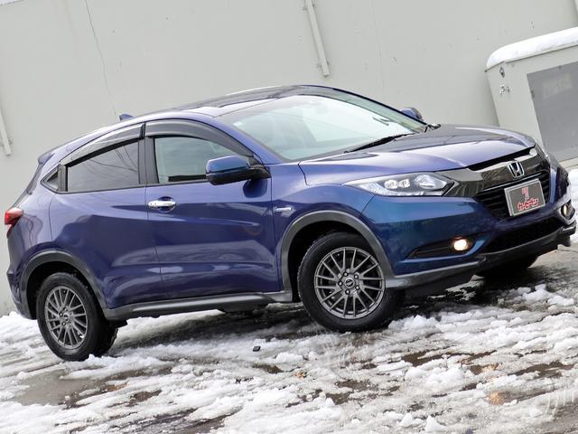 ヴェゼル ハイブリッドＸ・ホンダセンシング　ナビＴＶ　バックカメラ　シートヒーター　ＬＥＤヘッドランプ　アダクティブクルーズ　誤発進抑制機能　車線維持支援システム　衝突軽減ブレーキ　ＥＴＣ　パドルシフト　フォグランプ　プッシュスタート　４ＷＤ（25枚目）