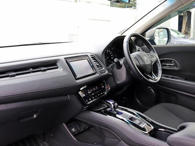 ヴェゼル ハイブリッドＸ・ホンダセンシング　ナビＴＶ　バックカメラ　シートヒーター　ＬＥＤヘッドランプ　アダクティブクルーズ　誤発進抑制機能　車線維持支援システム　衝突軽減ブレーキ　ＥＴＣ　パドルシフト　フォグランプ　プッシュスタート　４ＷＤ（29枚目）